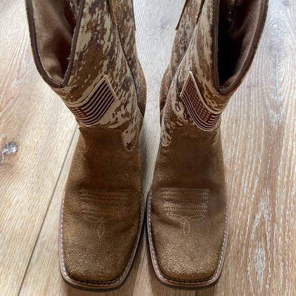 Ariat: Youth Patriot Leather Western Boots Size 3 main image 5